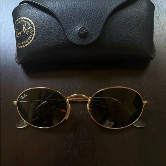 Ray-Ban Gold Frame Sunglasses with Black Case m_69308adbff353a87d9d5be1f.jpg main image 3